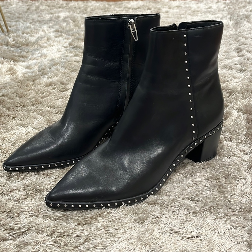 Dolce Vita edgy heeled boots